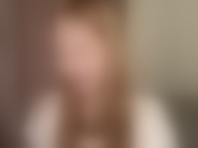 Live sex webcam photo for BlondyBun #294119728