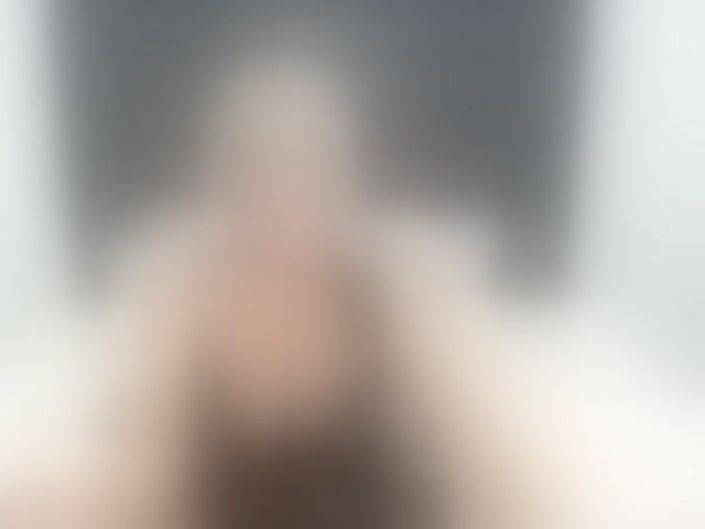 Live sex webcam photo for BlondySexyy #294293180