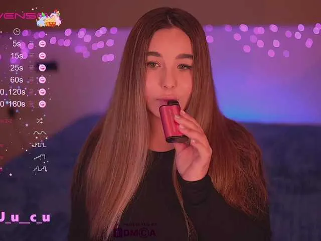 Live sex webcam photo for BloomJuliette #273888558