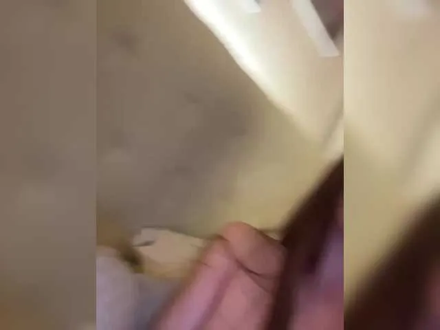 Live sex webcam photo for BloomJuliette #290141427