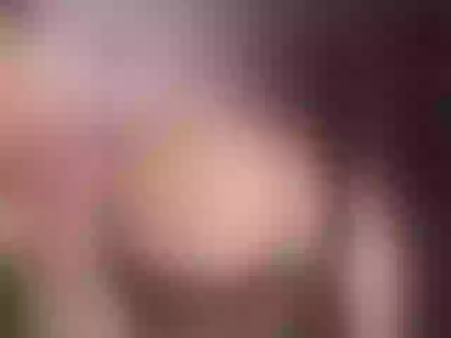 Live sex webcam photo for BloomJuliette #290749377