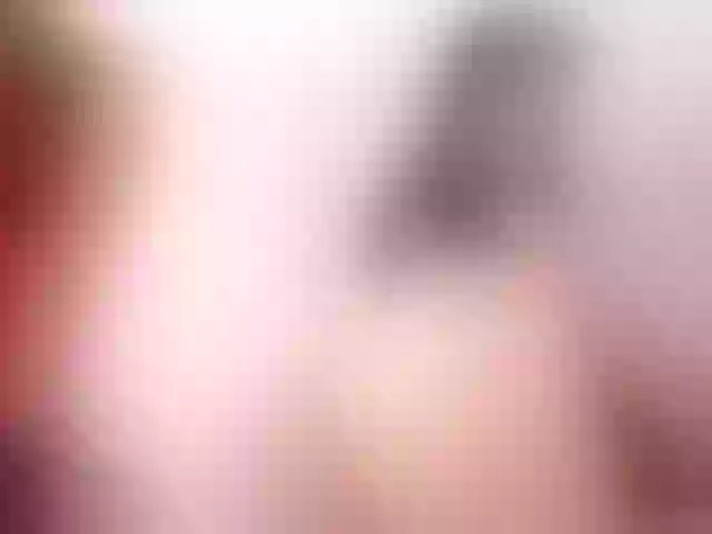 Live sex webcam photo for BlowMommy #273511511