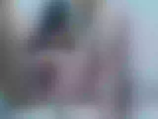 Live sex webcam photo for BlowMommy #275659135