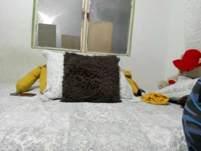 Live sex webcam photo for BlowMommy #276638300