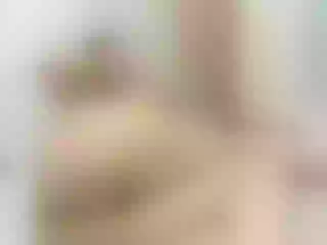 Live sex webcam photo for BlowMommy #277641287