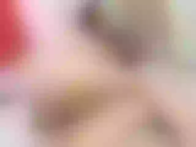 Live sex webcam photo for BlowMommy #277647603