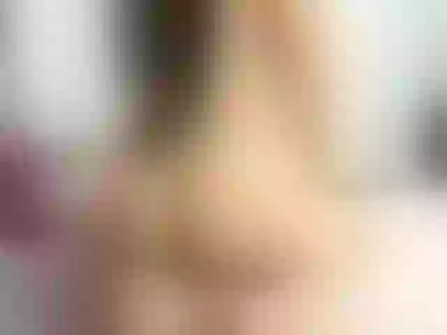Live sex webcam photo for BlowMommy #284153754