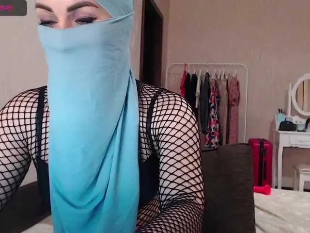 Live sex webcam photo for Blue-Eyes1 #273566339