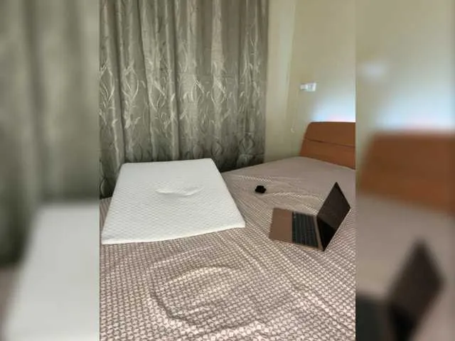 Live sex webcam photo for Blue-Eyes1 #276761300