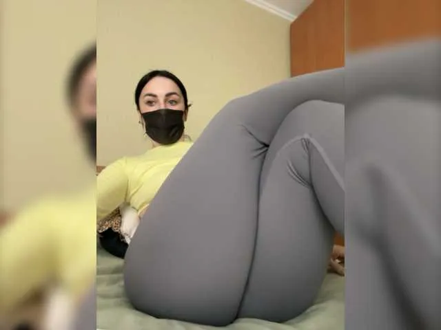 Live sex webcam photo for Blue-Eyes1 #277845789