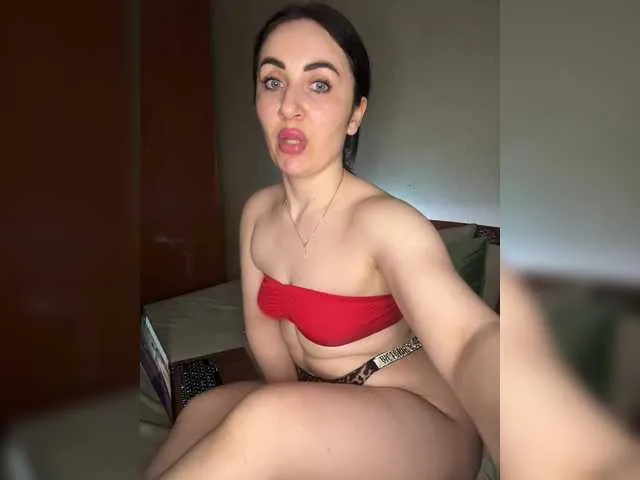 Live sex webcam photo for Blue-Eyes1 #278304667