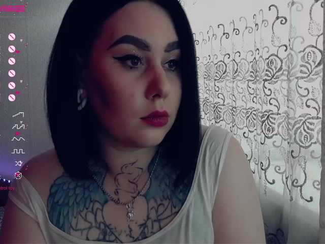 Live sex webcam photo for Blue1Curacao #275613986