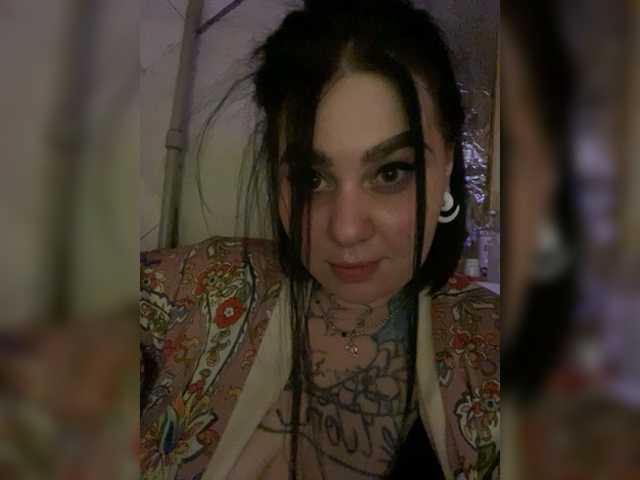 Live sex webcam photo for Blue1Curacao #275738576