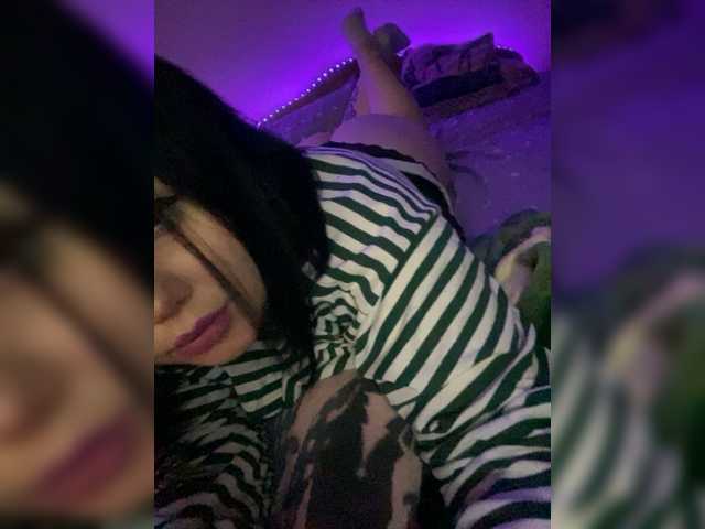 Live sex webcam photo for Blue1Curacao #275745052