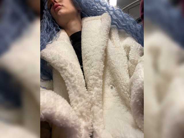 Live sex webcam photo for BlueCherry #273129269