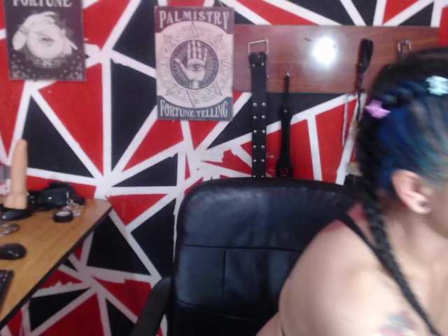 Live sex webcam photo for BlueStarWc #278186292