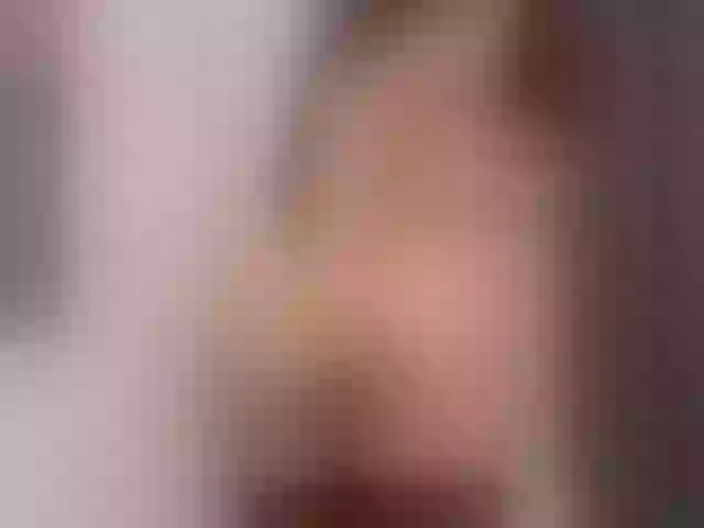 Live sex webcam photo for Blueberry111 #277506333