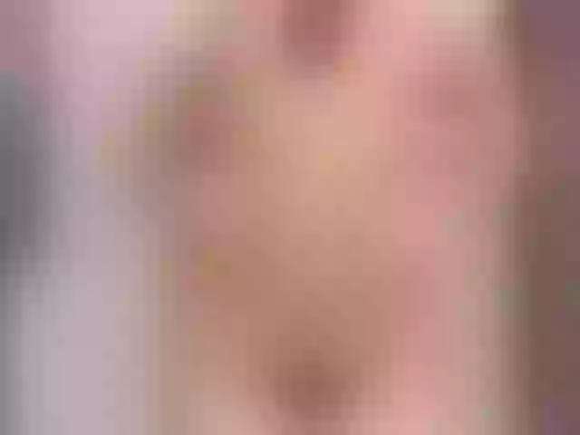 Live sex webcam photo for Blueberry111 #277815307