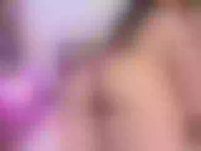 Live sex webcam photo for Blueberry111 #291410123
