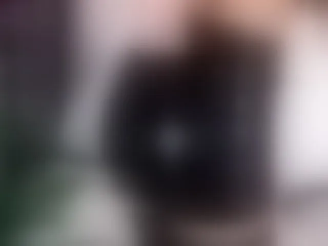 Live sex webcam photo for Blueberry111 #293593698