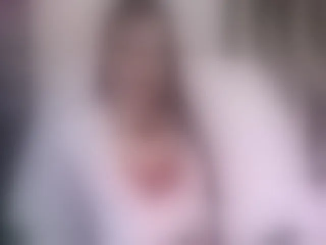 Live sex webcam photo for Blueberry111 #293735269