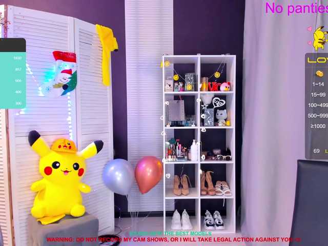 Live sex webcam photo for BlushMikki #273396175