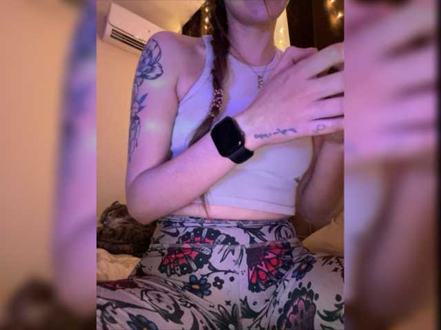 Live sex webcam photo for BodyEnjoyment #276446628