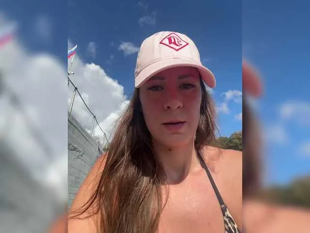 Live sex webcam photo for Bogema11 #291866678