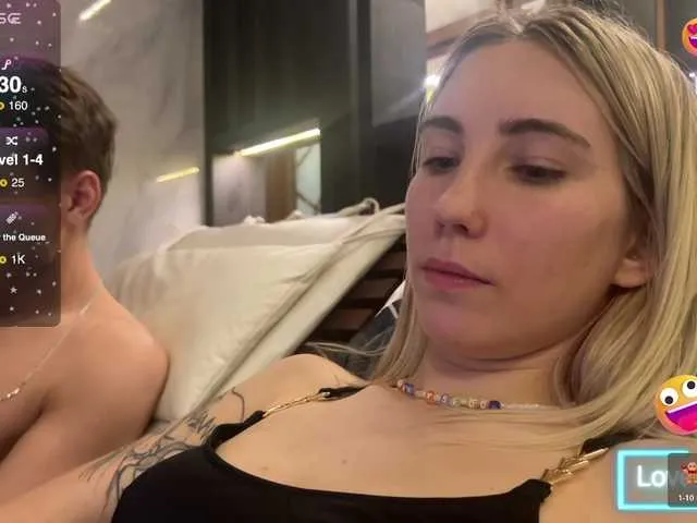 Live sex webcam photo for BogyAngell #277263094