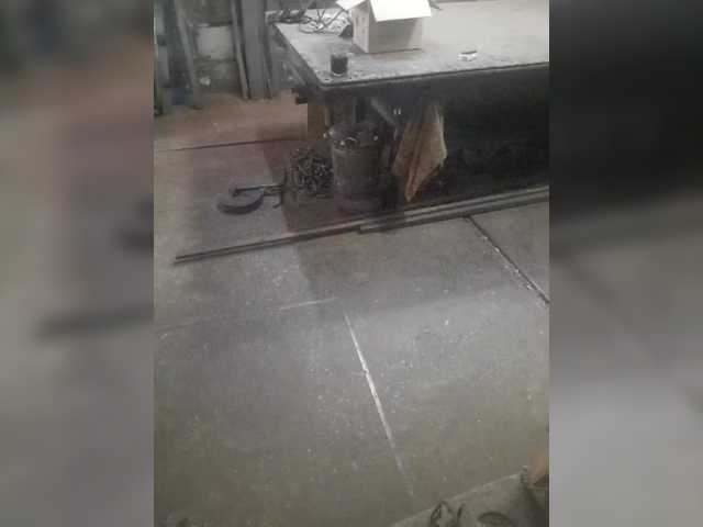 Live sex webcam photo for Bolt400 #289921919