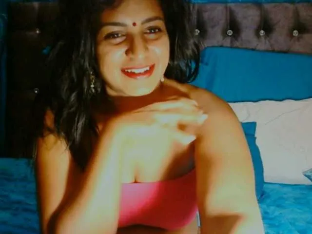 Live sex webcam photo for Bombasskitty #276255591