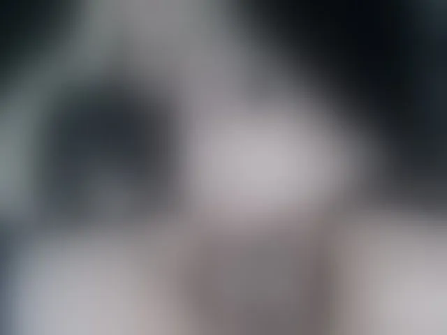 Live sex webcam photo for BombomGill #286015343