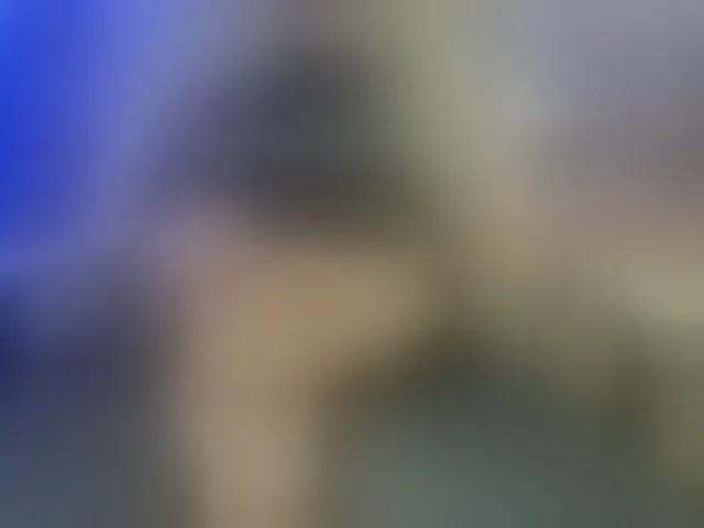Live sex webcam photo for BombomGill #292760061