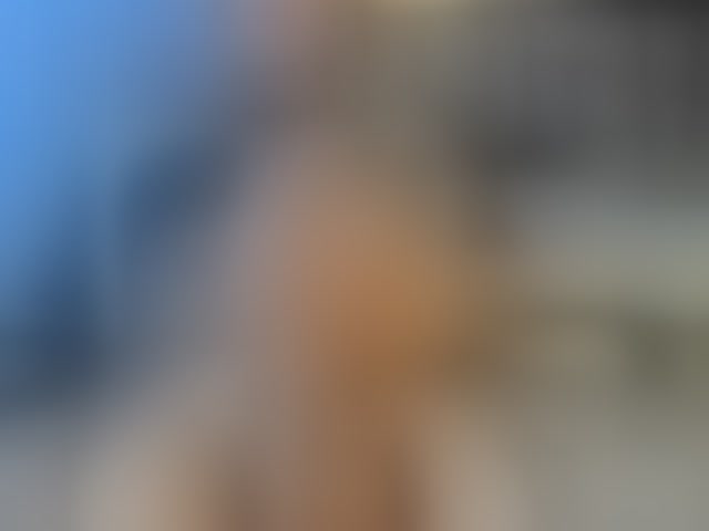 Live sex webcam photo for BombomGill #293885539