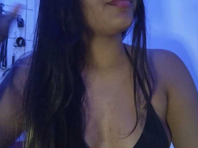 Live sex webcam photo for Bombonzin #290640433