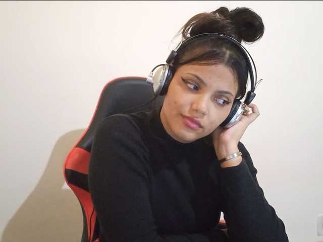 Live sex webcam photo for Bombonzin #291264991