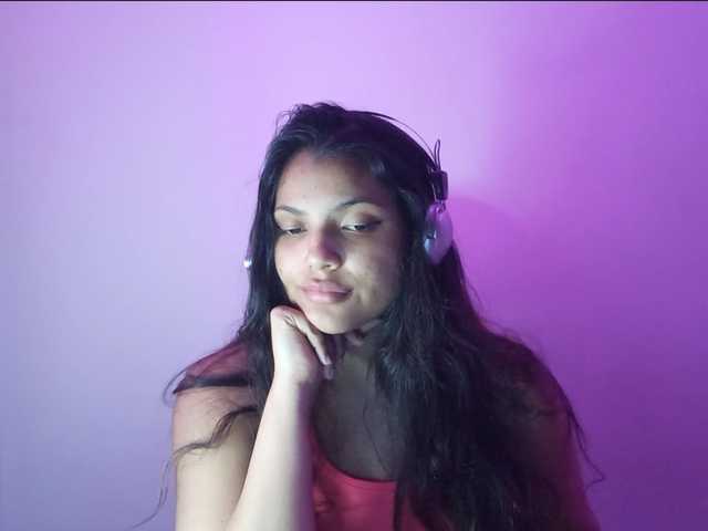 Live sex webcam photo for Bombonzin #291290592