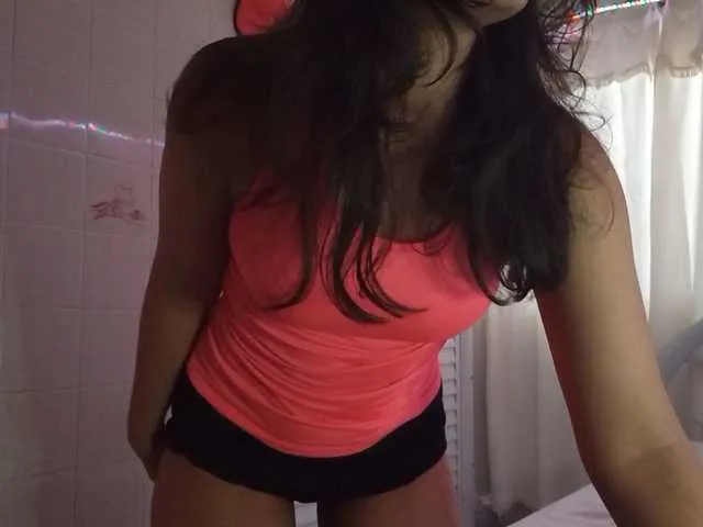 Live sex webcam photo for Bombonzin #292407921