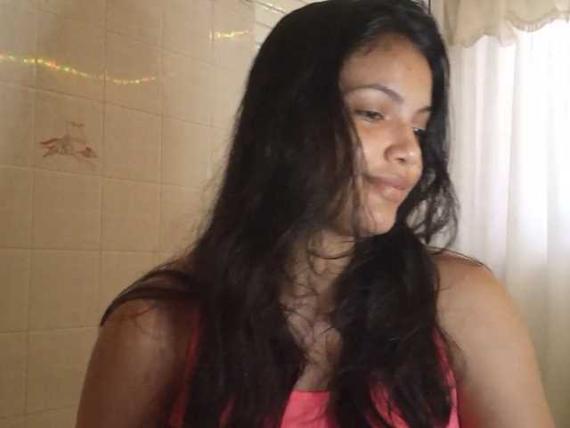 Live sex webcam photo for Bombonzin #292429182