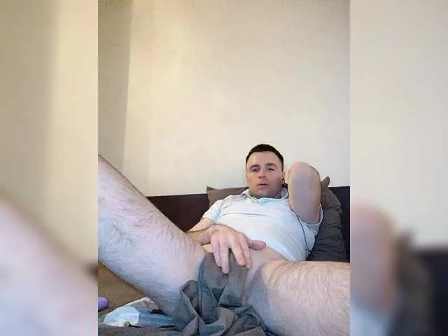 Live sex webcam photo for Bond161007 #291135137