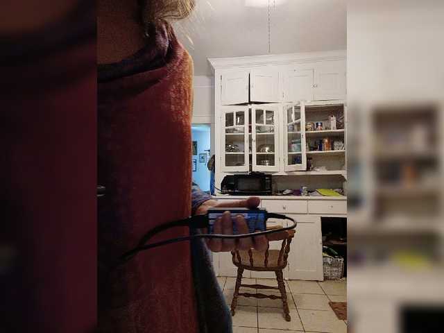 Live sex webcam photo for BonesClara #274072513