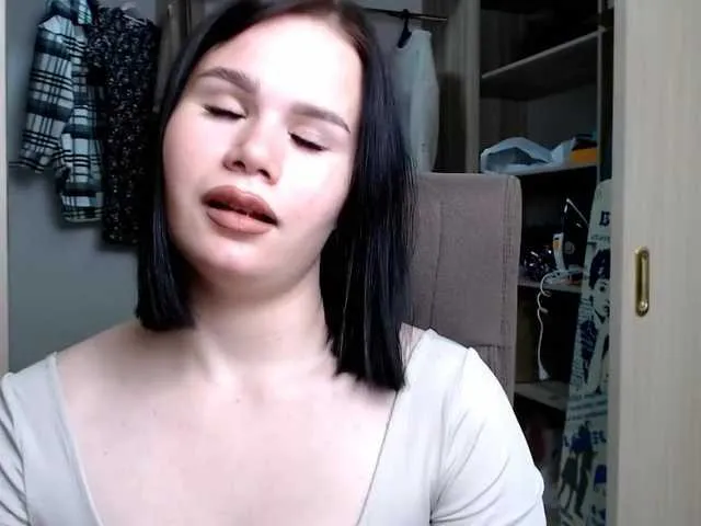 Live sex webcam photo for BoniChek #273838591