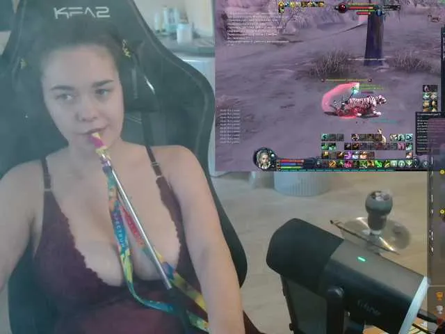 Live sex webcam photo for BonkMeGAME #289993498