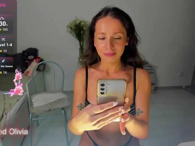 Live sex webcam photo for Bonne-Aurore #291835208