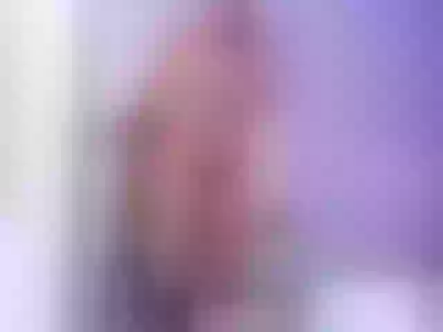 Live sex webcam photo for BonnieOwen #290247571