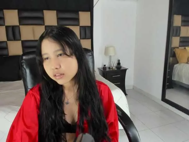 Live sex webcam photo for BonnyDelux #277756193