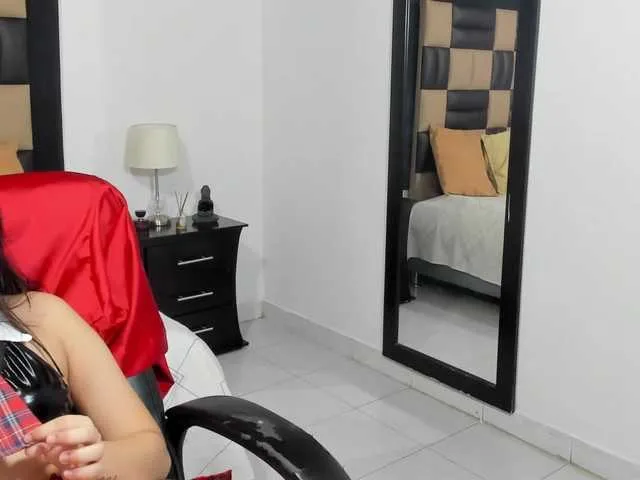 Live sex webcam photo for BonnyDelux #277850013