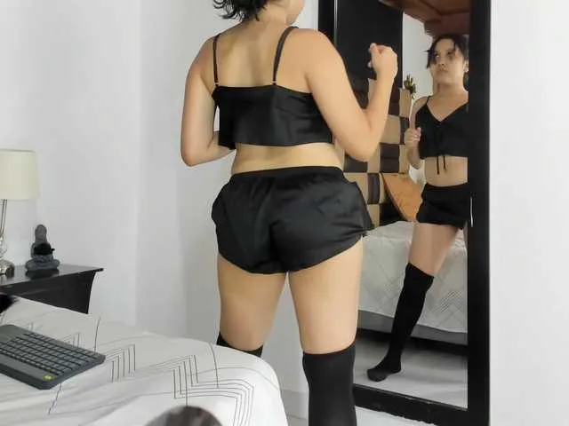 Live sex webcam photo for BonnyDelux #278064371