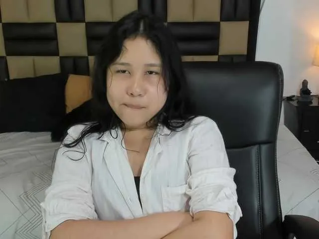Live sex webcam photo for BonnyDelux #281065465