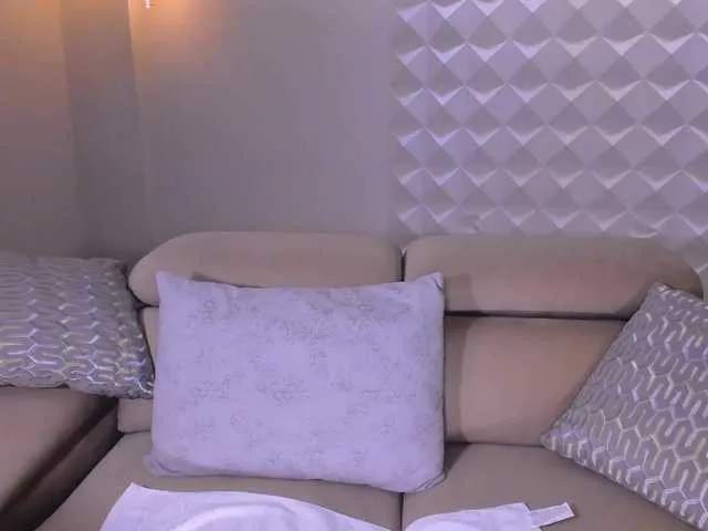 Live sex webcam photo for BonnyRose #291755528